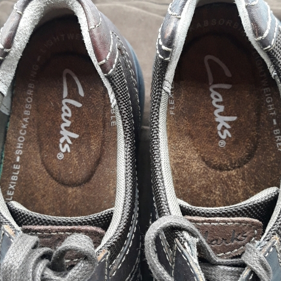 CLARKS LEATHER SHOES